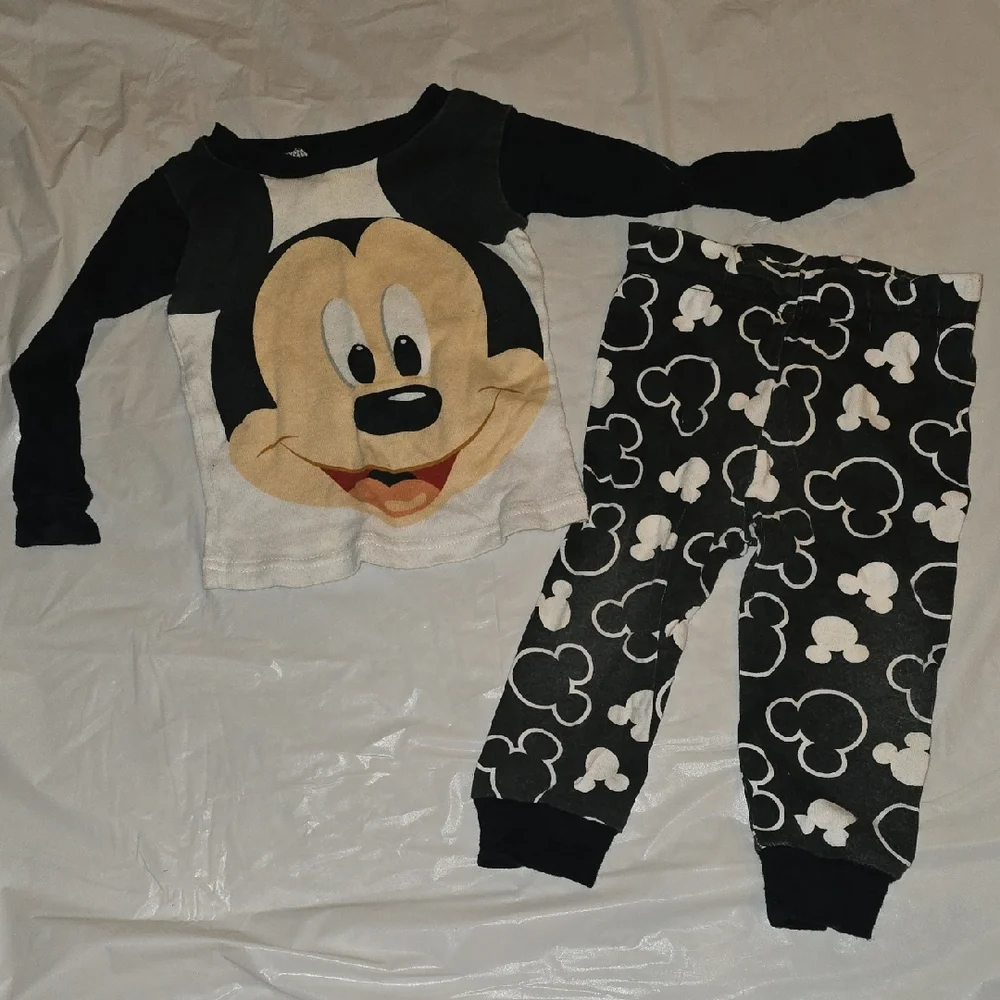 Disney Mickey Mouse Kids Pajama Set - Black and White